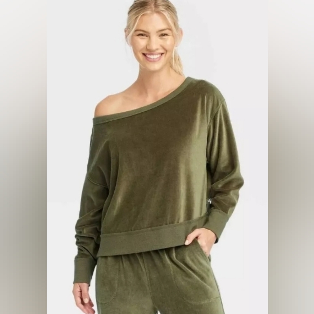 Joylab Sweater Size XS Xsmall Top Pullover Oversized Crop Shirt Cropped Joy Lab